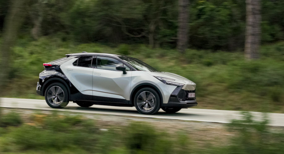 Toyota C-HR PHEV 2024