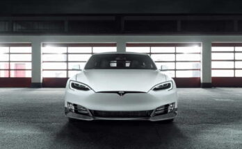 Tesla Model S mit Novitec Carbon-Bodykit