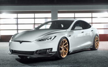 Tesla Model S mit Novitec Carbon-Bodykit