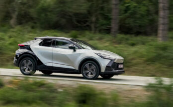 Toyota C-HR PHEV 2024